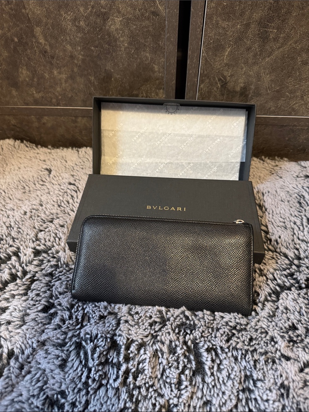 Bulgari Black Textured Leather Zip Card Holder Wallet With Box/Tissue Paper